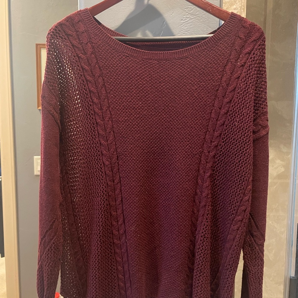 American Eagle sweater